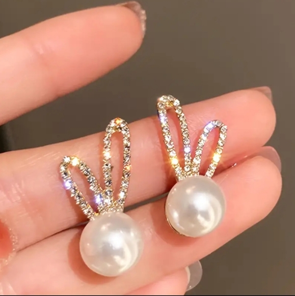 Bunny Rabbit Rhinestone Pearl Earrings - Picture 2 of 7